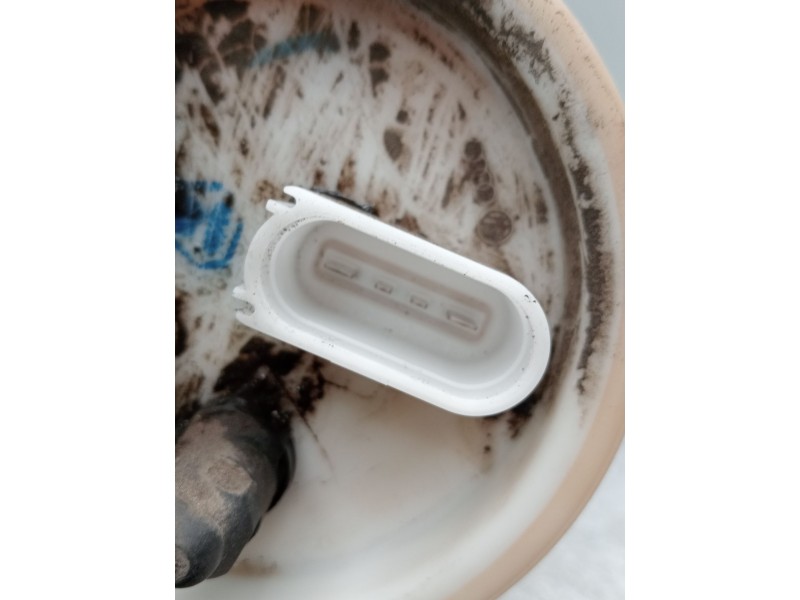Recambio de bomba combustible para volkswagen passat b5 (3b2) 1.8 t referencia OEM IAM 8e0919051a  