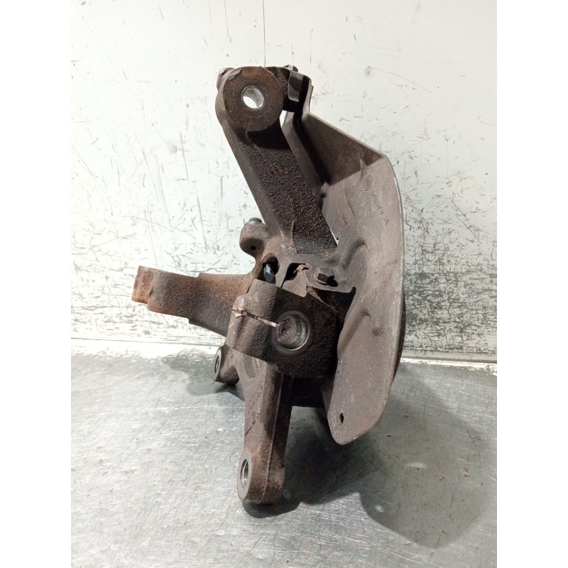 Recambio de mangueta delantera derecha para citroën jumpy ii (vf7) 2.0 hdi 120 referencia OEM IAM 64832U03  