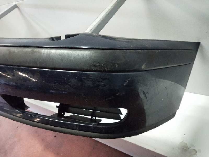 Recambio de paragolpes delantero para saab 9-3 berlina 2.0 t sek referencia OEM IAM 4957205  