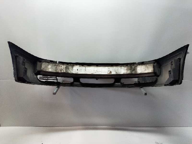 Recambio de paragolpes delantero para saab 9-3 berlina 2.0 t sek referencia OEM IAM 4957205  