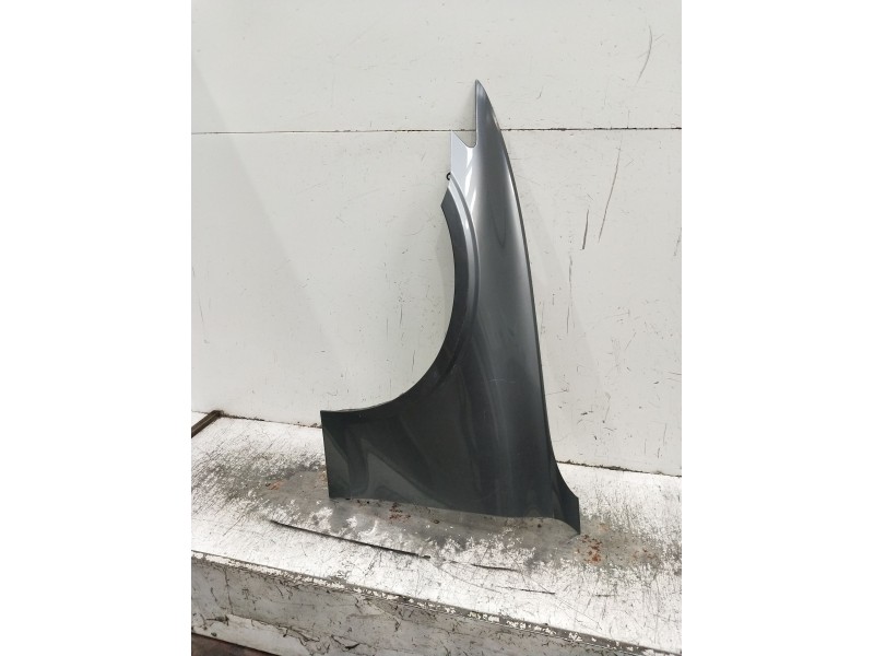 Recambio de aleta delantera izquierda para volvo v60 familiar referencia OEM IAM   