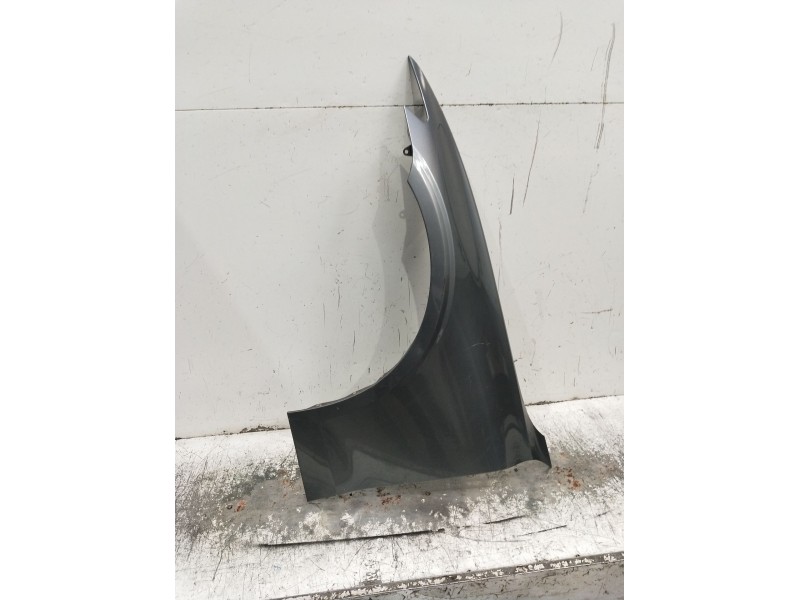 Recambio de aleta delantera izquierda para volvo v60 familiar referencia OEM IAM   