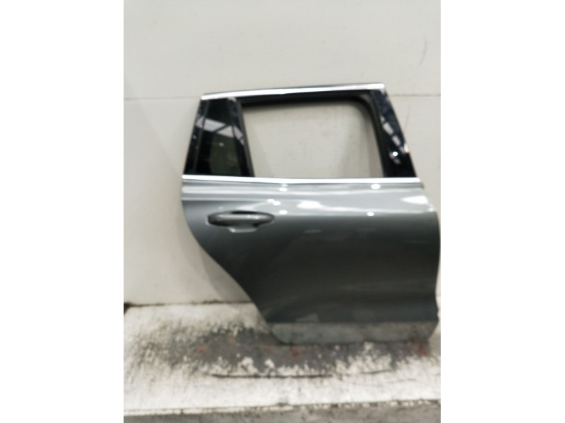 Recambio de puerta trasera derecha para volvo v60 familiar referencia OEM IAM   5P