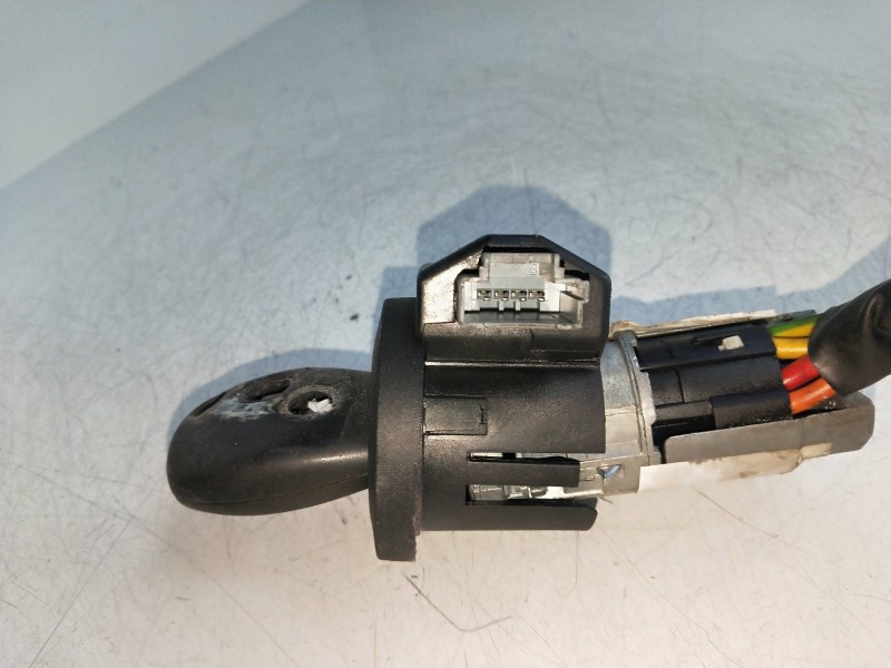 Recambio de conmutador de arranque para dacia logan 1.6 cat referencia OEM IAM 356033  