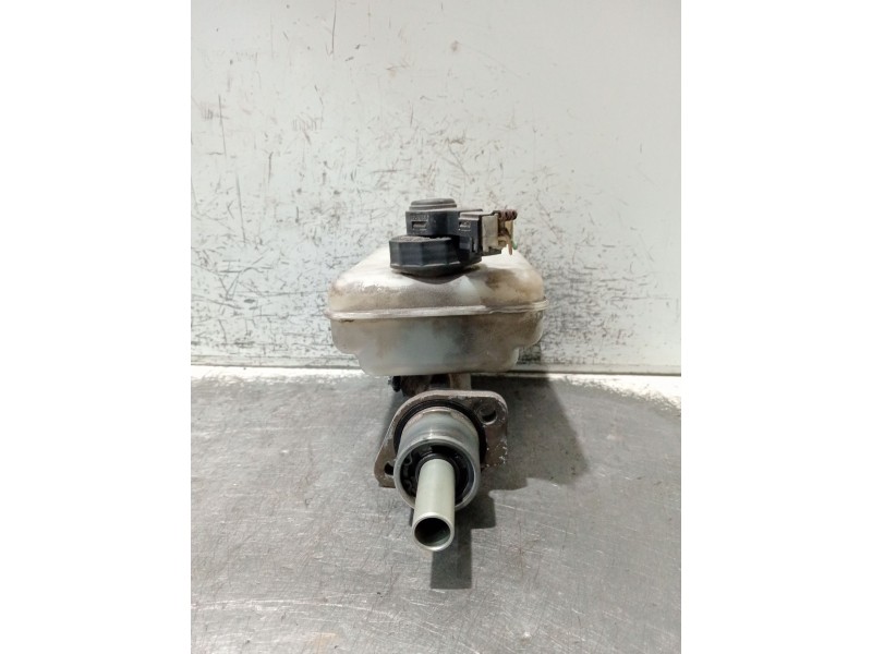 Recambio de bomba freno para iveco daily iii caja/chasis 35 s 11,35 c 11 (a2fc13aa, a6fbu4ab, a2nb14a1, a2nd13a1,... referencia 