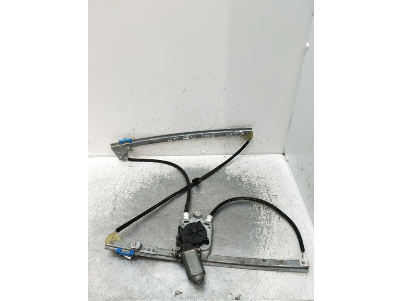 Recambio de elevalunas delantero derecho para renault laguna ii (bg0/1_) 1.9 dci (bg08, bg0g) referencia OEM IAM 400569  