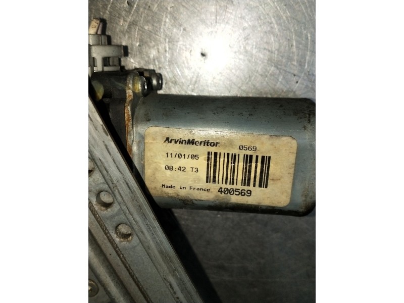 Recambio de elevalunas delantero derecho para renault laguna ii (bg0/1_) 1.9 dci (bg08, bg0g) referencia OEM IAM 400569  
