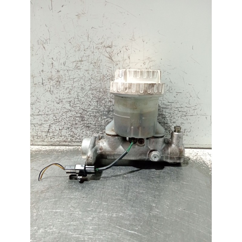 Recambio de bomba freno para mitsubishi montero classic (v2_w, v6_w, v7_w) 2.5 td (v24w) referencia OEM IAM   