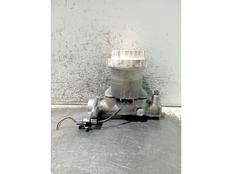 Recambio de bomba freno para mitsubishi montero classic (v2_w, v6_w, v7_w) 2.5 td (v24w) referencia OEM IAM   