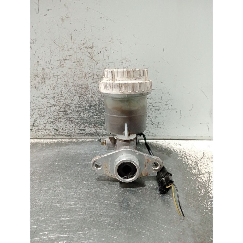 Recambio de bomba freno para mitsubishi montero classic (v2_w, v6_w, v7_w) 2.5 td (v24w) referencia OEM IAM   