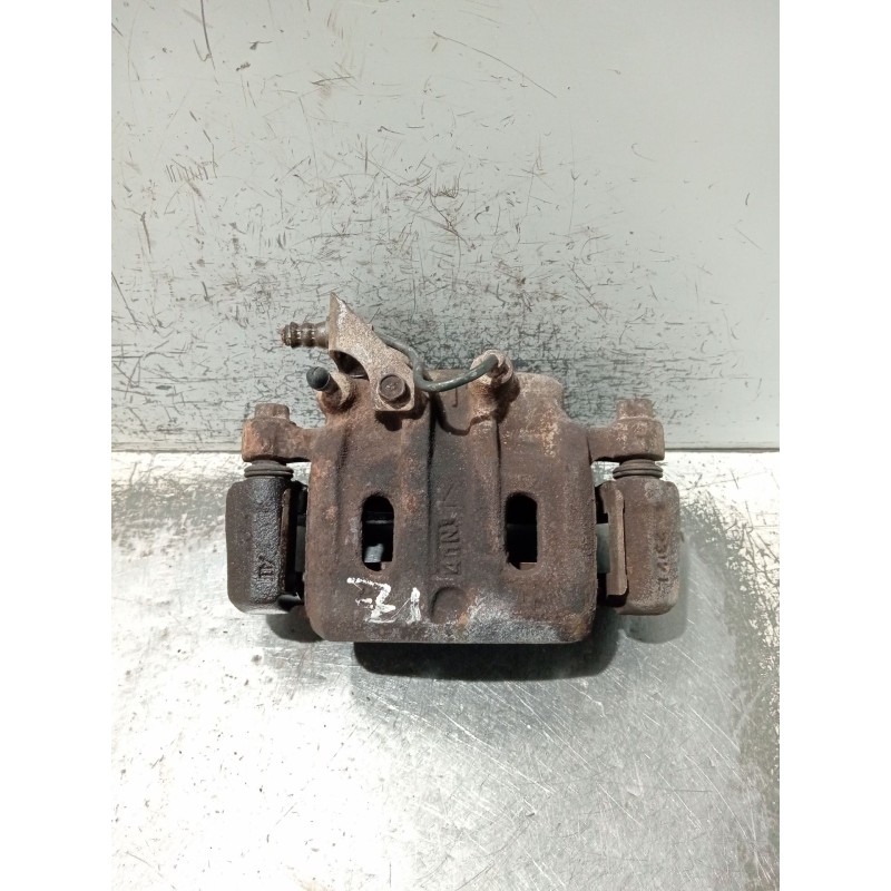 Recambio de pinza freno delantera izquierda para mitsubishi montero classic (v2_w, v6_w, v7_w) 2.5 td (v24w) referencia OEM IAM 