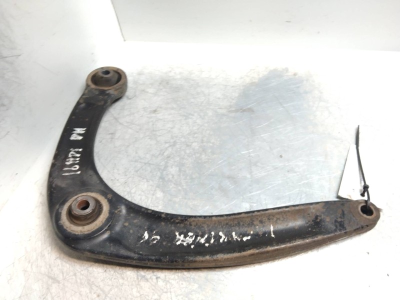 Recambio de brazo suspension inferior delantero derecho para peugeot partner kombi outdoor referencia OEM IAM   