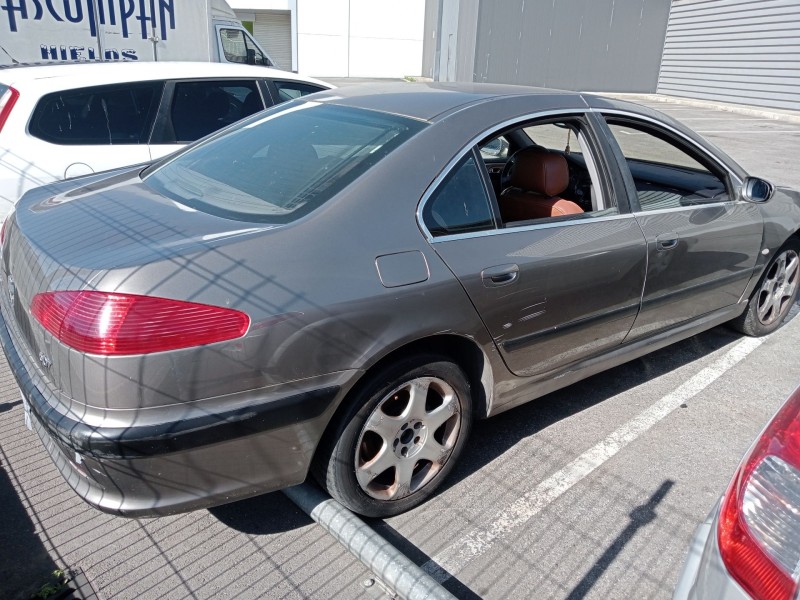 peugeot 607 (9d, 9u) del año 2004