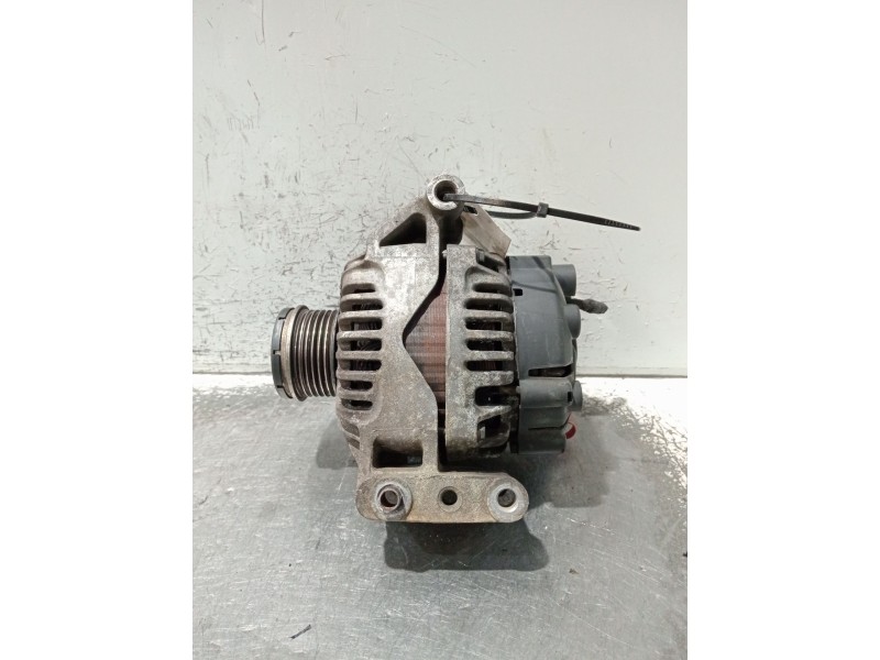Recambio de alternador para fiat punto (evo) (199) dynamic referencia OEM IAM 51784845 2543477A 