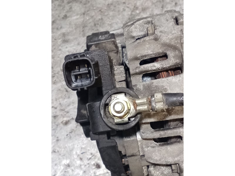 Recambio de alternador para toyota avensis berlina (t25) 1.8 sol sedán (4-ptas.) referencia OEM IAM  270600D030F 