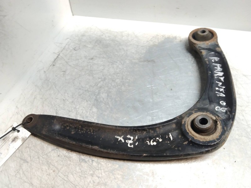 Recambio de brazo suspension inferior delantero izquierdo para peugeot partner kombi outdoor referencia OEM IAM   