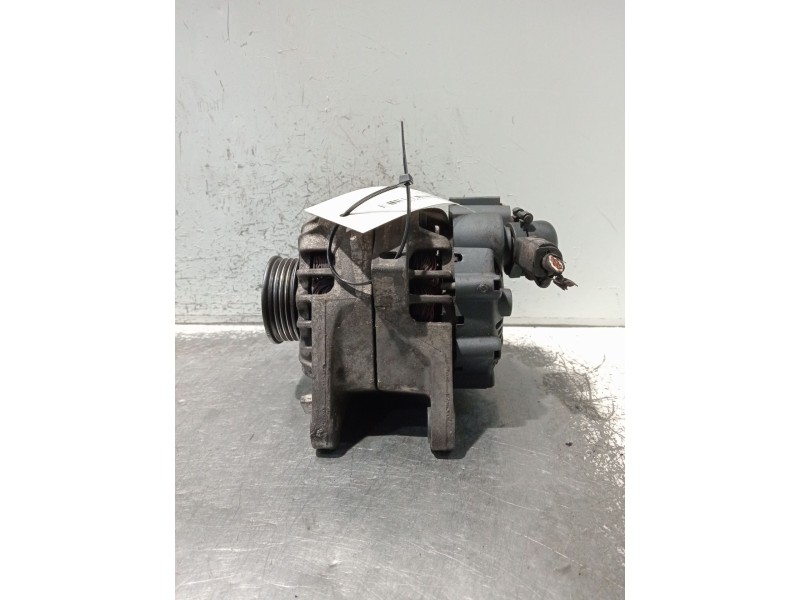 Recambio de alternador para hyundai coupe ii (gk) 1.6 16v referencia OEM IAM 3730022650 A0002655023 