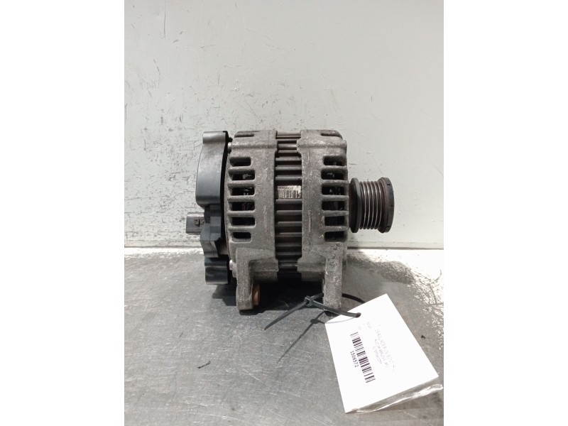 Recambio de alternador para audi a6 berlina (4f2) 2.0 tdi referencia OEM IAM 03G903016L 0121715077 