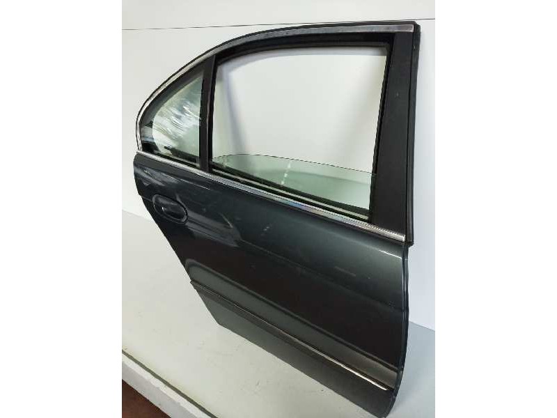 Recambio de puerta trasera derecha para bmw serie 5 berlina (e39) 525tds referencia OEM IAM   