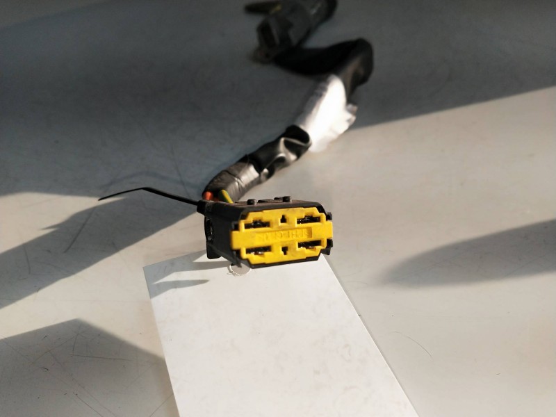 Recambio de conmutador de arranque para dacia sandero 1.5 dci diesel cat referencia OEM IAM   