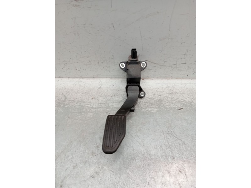 Recambio de potenciometro pedal para toyota yaris active referencia OEM IAM 781100d120 16320a 1598332536  
