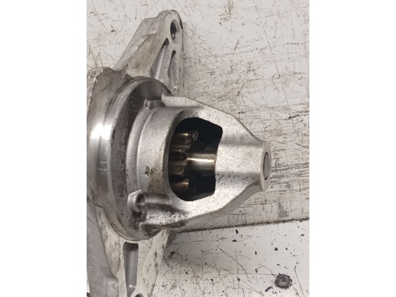 Recambio de motor arranque para toyota yaris active referencia OEM IAM 4280008435  