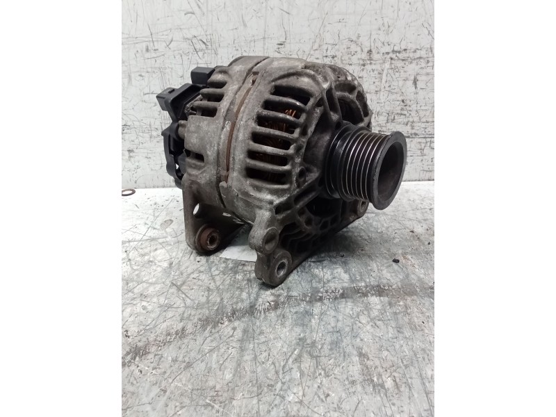 Recambio de alternador para seat cordoba (6l2) 1.4 16v referencia OEM IAM 037903025M  