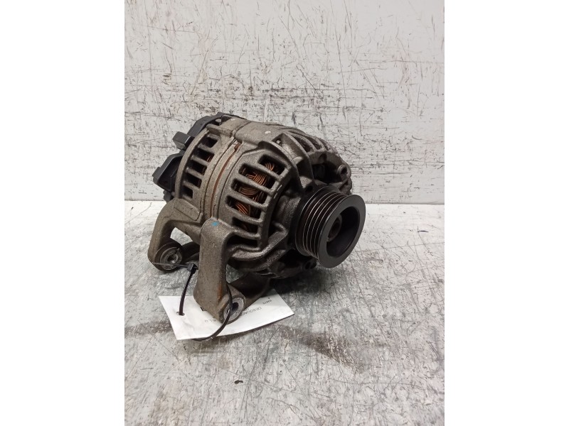 Recambio de alternador para opel astra h (a04) 1.4 (l48) referencia OEM IAM 0124225049 13156052 BOSCH