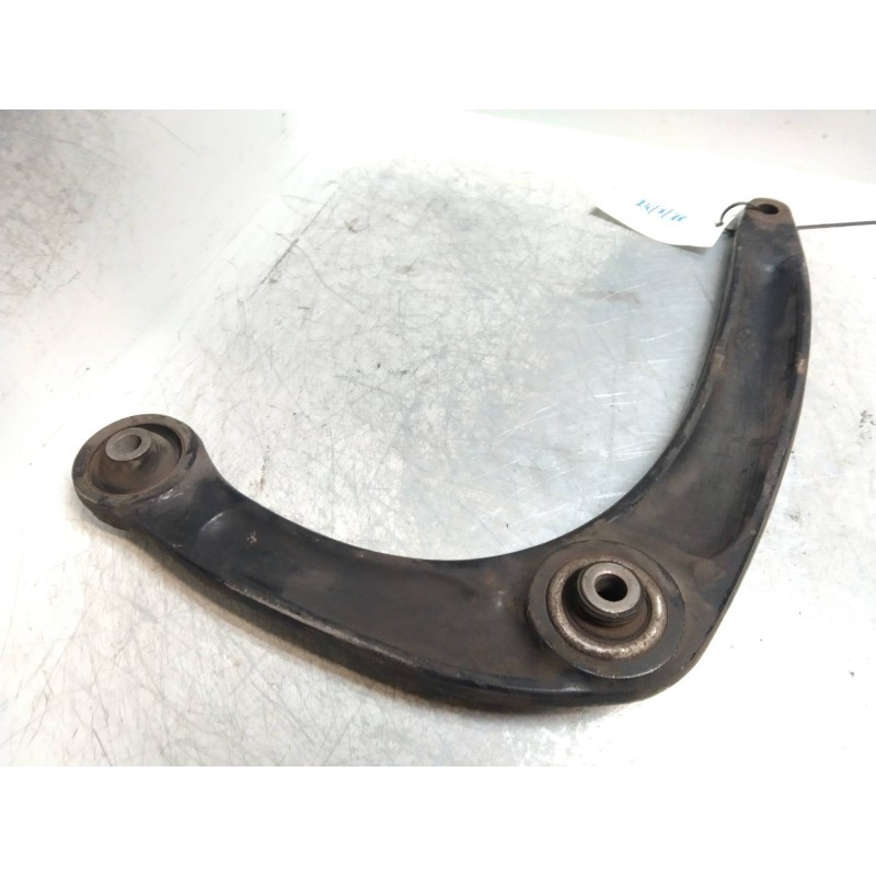 Recambio de brazo suspension inferior delantero derecho para peugeot partner kombi 1.6 16v hdi referencia OEM IAM   