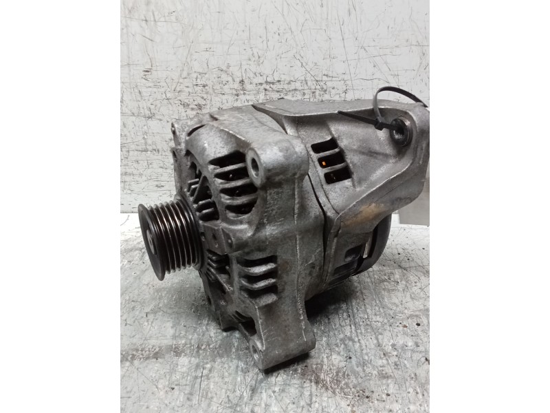 Recambio de alternador para bmw x3 (f25) xdrive 20 d referencia OEM IAM 764013203 1042106721 