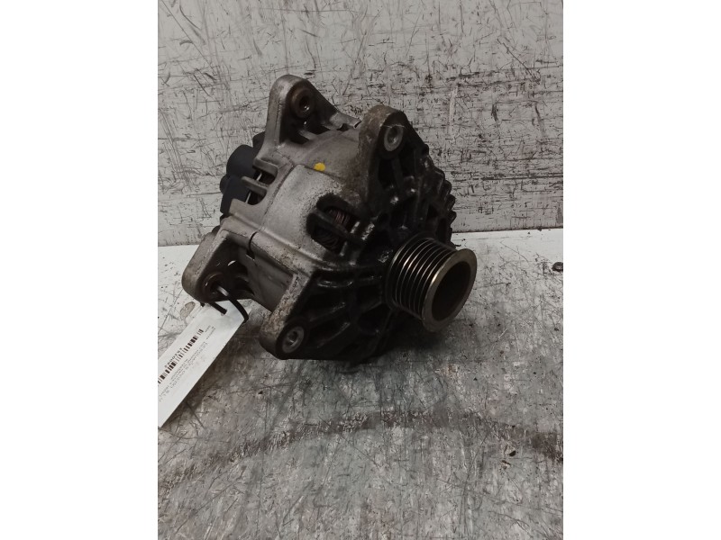 Recambio de alternador para renault megane iii hatchback (bz0/1_, b3_) 1.9 dci (bz0n, bz0j) referencia OEM IAM TC12C062 2605419E