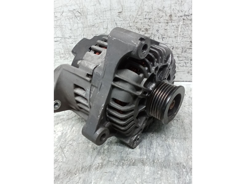 Recambio de alternador para bmw 1 (e87) 118 d referencia OEM IAM AI90255  