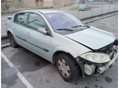 renault megane ii classic berlina del año 2004