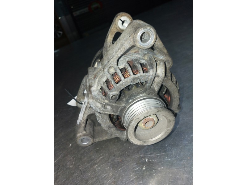 Recambio de alternador para opel agila básico referencia OEM IAM 0124225018  