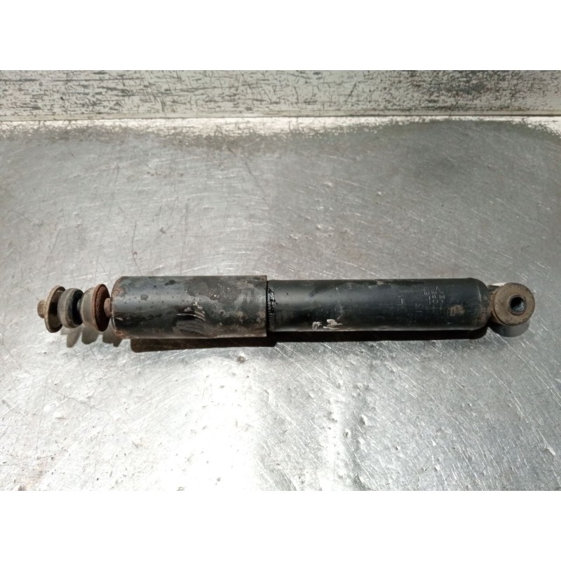 Recambio de amortiguador delantero izquierdo para mitsubishi montero classic (v2_w, v6_w, v7_w) 2.5 td (v24w) referencia OEM IAM
