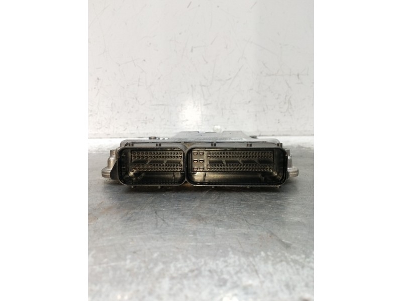 Recambio de centralita motor uce para volkswagen golf vii (5g1, bq1, be1, be2) 2.0 tdi referencia OEM IAM 0281018498  