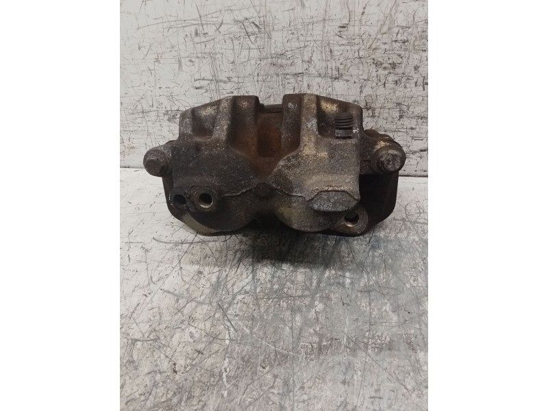 Recambio de pinza freno delantera izquierda para land rover discovery ii (l318) 2.5 td5 4x4 referencia OEM IAM   