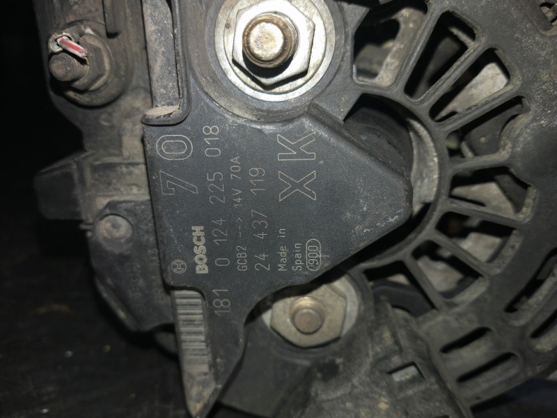 Recambio de alternador para opel agila básico referencia OEM IAM 0124225018  