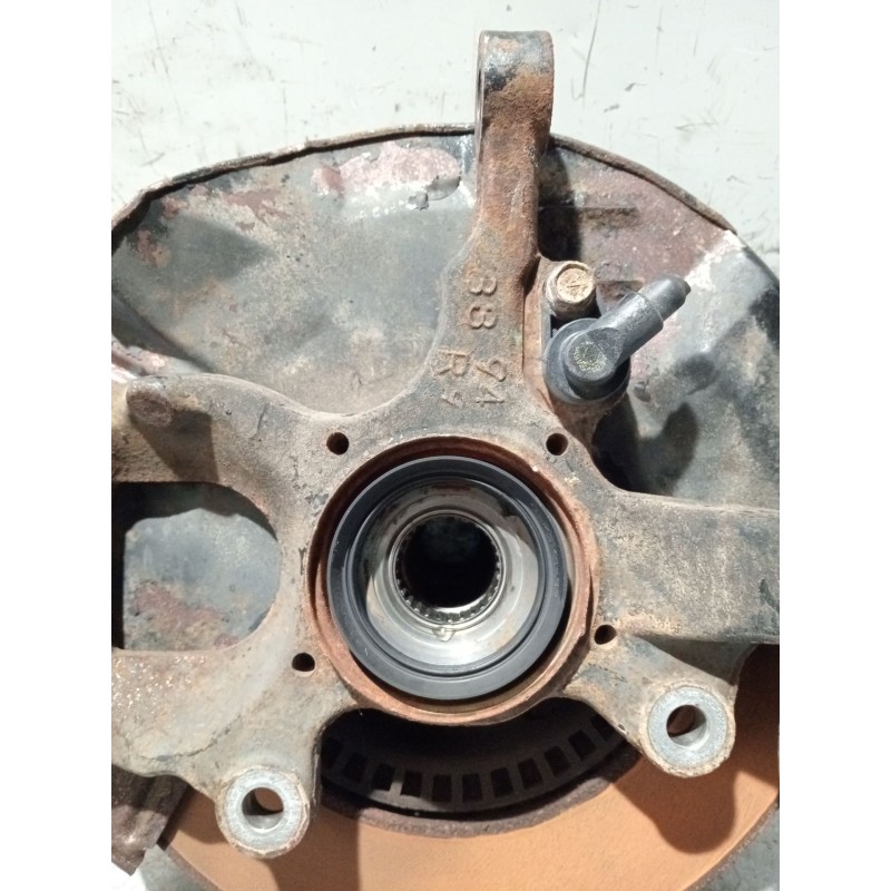 Recambio de mangueta delantera derecha para mitsubishi montero classic (v2_w, v6_w, v7_w) 2.5 td (v24w) referencia OEM IAM   