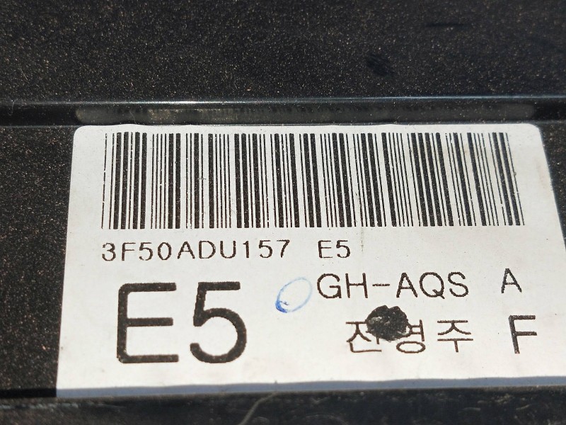 Recambio de mando calefaccion / aire acondicionado para kia opirus 3.5 v6 cat referencia OEM IAM 3F50ADU157E5  