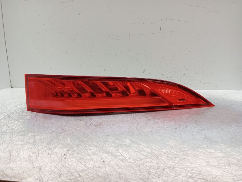 Recambio de piloto trasero derecho para jaguar f-pace referencia OEM IAM hk8313404af 0019682815  