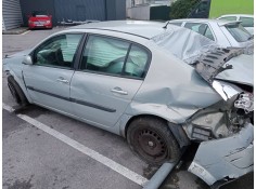 renault megane ii classic berlina del año 2004 2