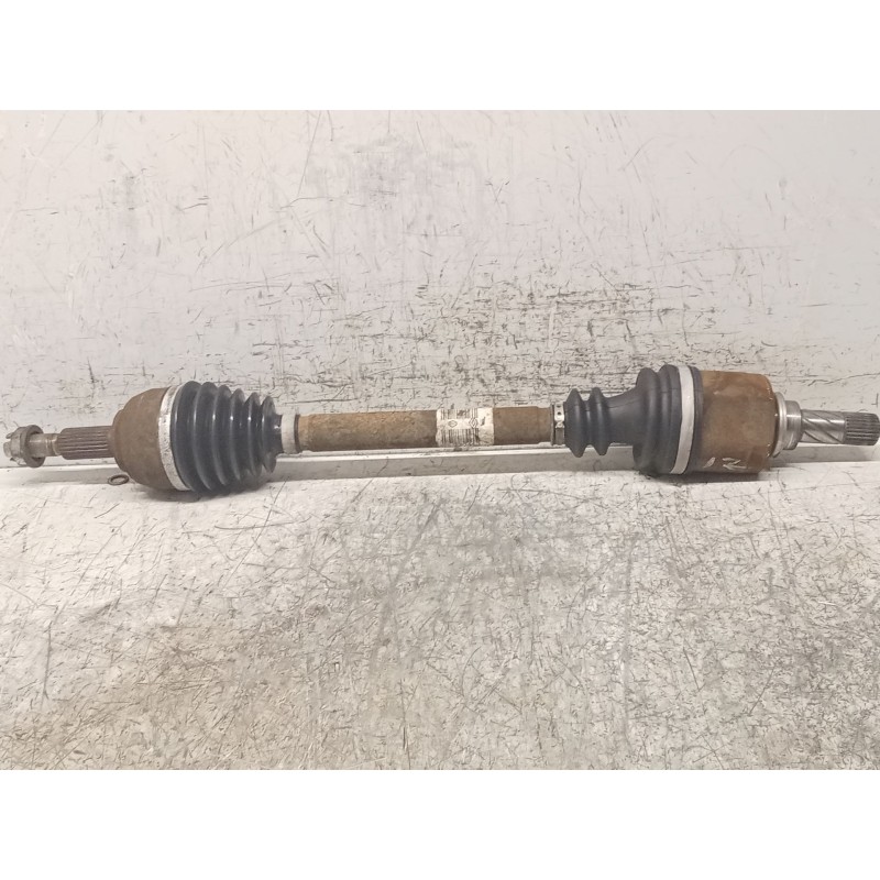 Recambio de transmision delantera izquierda para renault scénic ii (jm0/1_) 1.5 dci (jm1e, jm16) referencia OEM IAM 330413  
