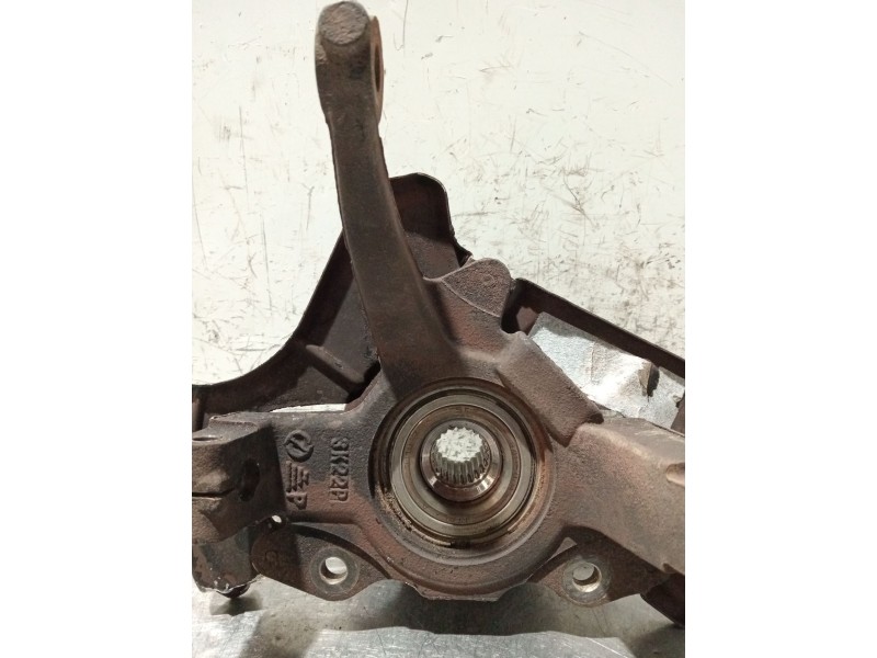 Recambio de mangueta delantera izquierda para fiat panda / panda classic (169_) 1.1 (169.axa1a) referencia OEM IAM   