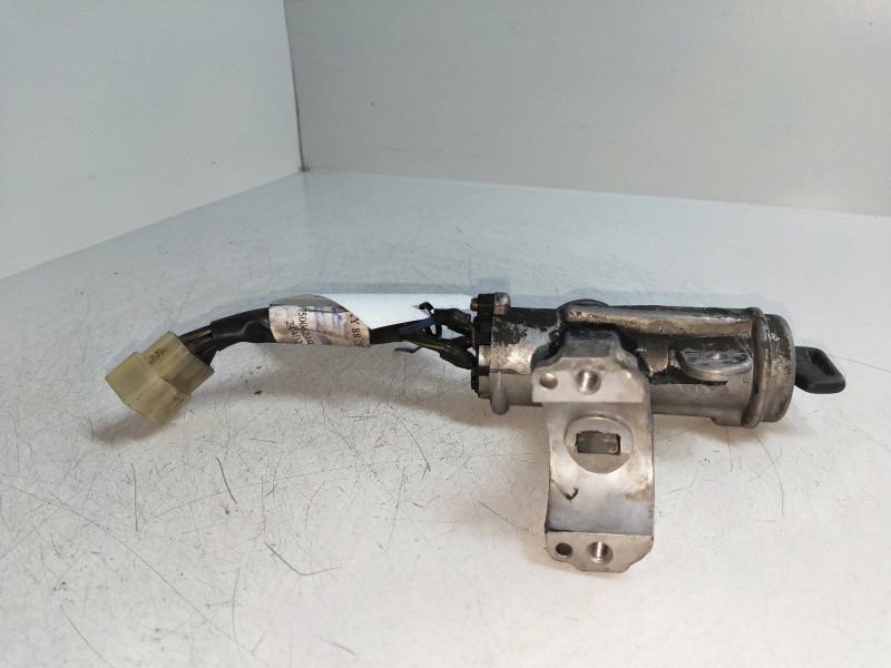 Recambio de conmutador de arranque para daihatsu rocky 2.8 td referencia OEM IAM   