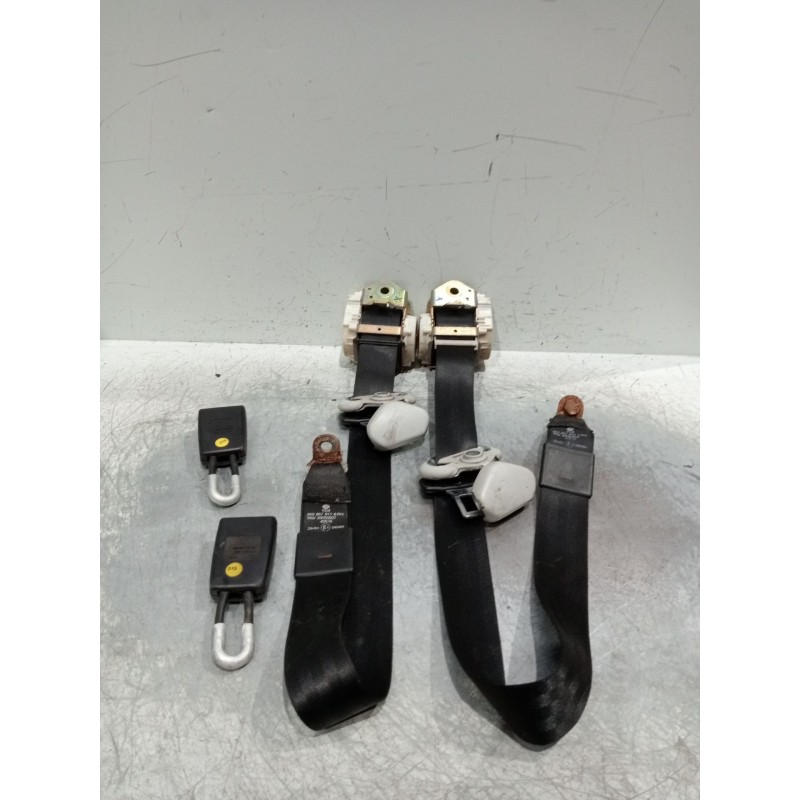 Recambio de juego cinturones trasero para volkswagen caddy iii furgoneta/monovolumen (2ka, 2kh, 2ca, 2ch) 2.0 sdi referencia OEM