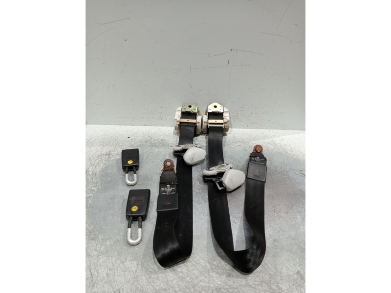 Recambio de juego cinturones trasero para volkswagen caddy iii furgoneta/monovolumen (2ka, 2kh, 2ca, 2ch) 2.0 sdi referencia OEM