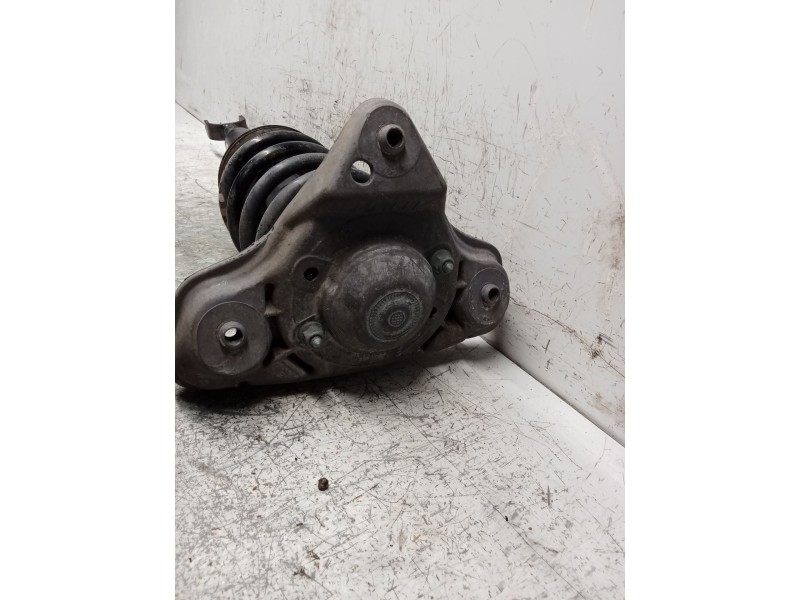 Recambio de amortiguador delantero izquierdo para volkswagen passat b5 (3b2) 1.8 t referencia OEM IAM   