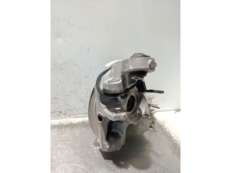 Recambio de mangueta trasera derecha para jaguar f-pace referencia OEM IAM HK835A970AE  