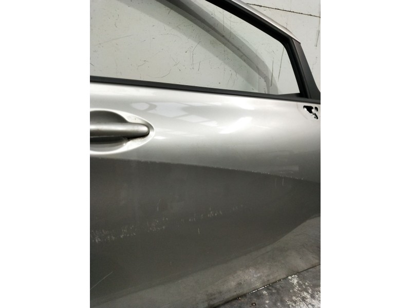 Recambio de puerta delantera derecha para nissan note acenta referencia OEM IAM   